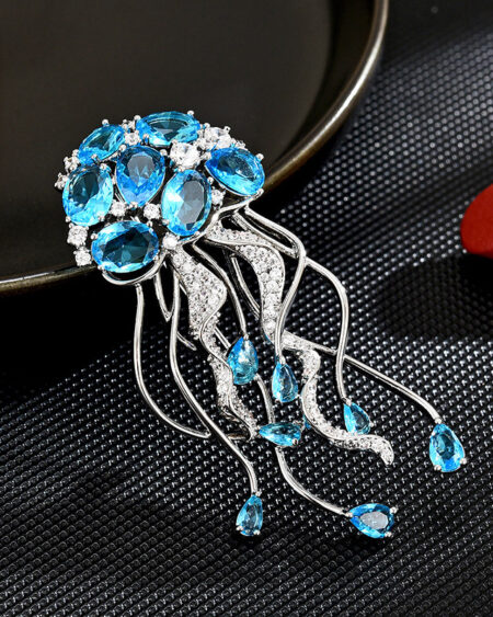 Crystal water-like tassel brooch octopus and jellyfish-shaped corsage accessory gift