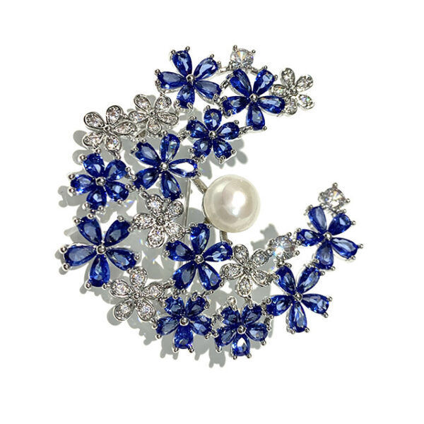 Zircon snowflake brooch natural pearl flower wreath corsage pin