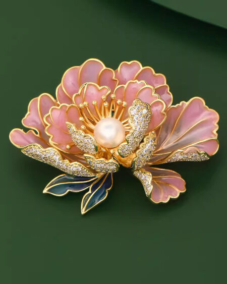 Floral Brooch with Freshwater Pearl and Zircon Dress Accessory<span> - </span>Pink
