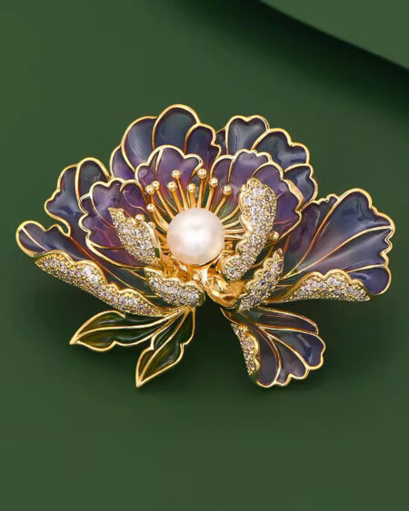 Floral Brooch with Freshwater Pearl and Zircon Dress Accessory<span> - </span>Purple
