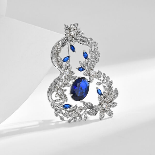 Zircon-Inlaid Flower Gourd Brooch