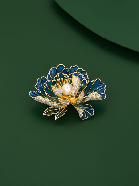 Floral Brooch with Freshwater Pearl and Zircon Dress Accessory<span> - </span>Blue